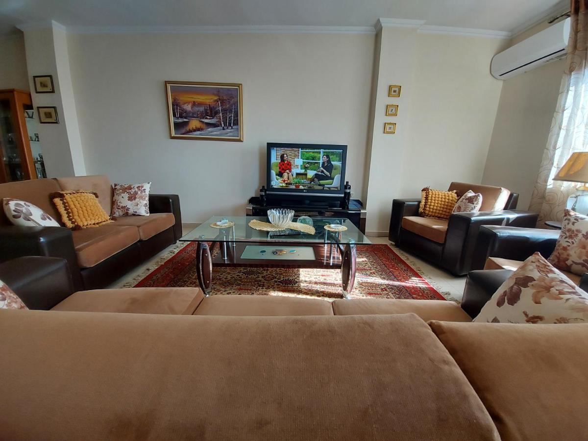 Geni Apartment Korça Kültér fotó