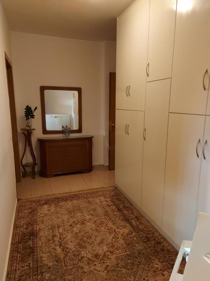 Geni Apartment Korça Kültér fotó