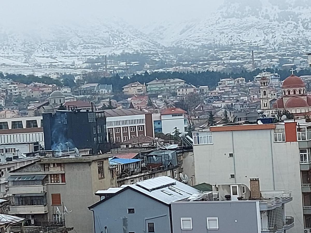 Geni Apartment Korça Kültér fotó