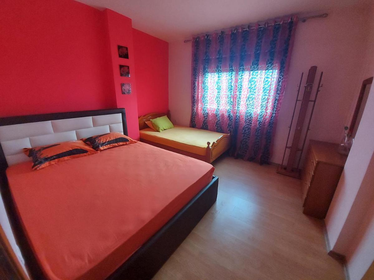 Geni Apartment Korça Kültér fotó