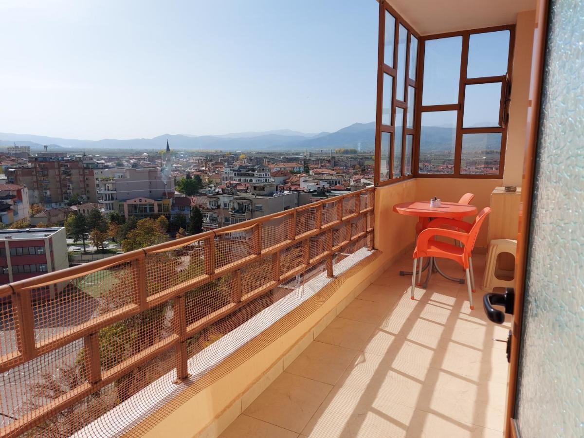 Geni Apartment Korça Kültér fotó